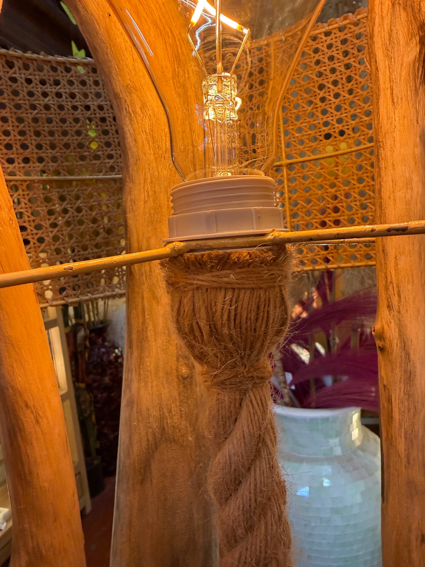 Lampe « racine »